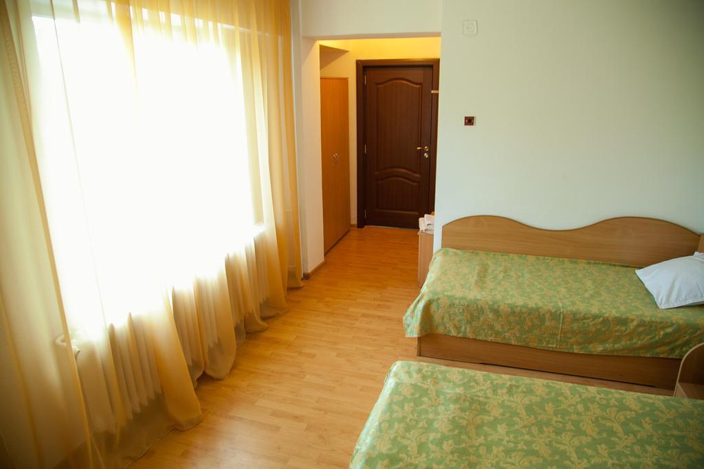 Hotel Vlasca Giurgiu الغرفة الصورة