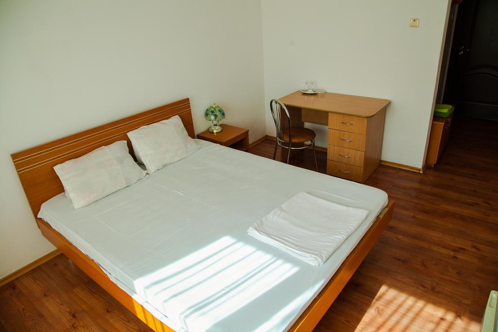 Hotel Vlasca Giurgiu الغرفة الصورة